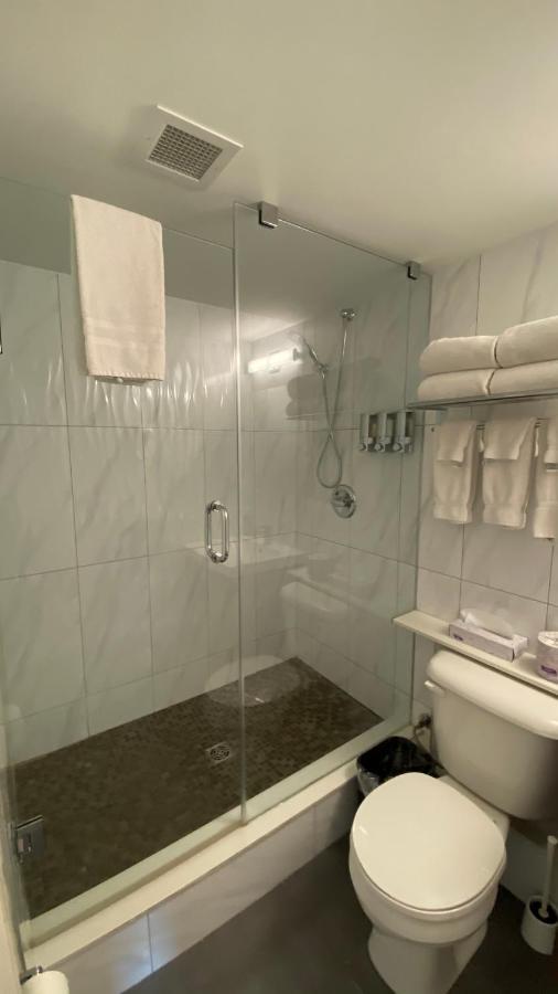 Amber Hotel Гранд-Бенд Экстерьер фото