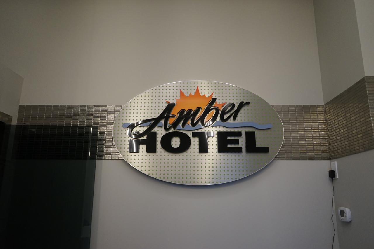 Amber Hotel Гранд-Бенд Экстерьер фото